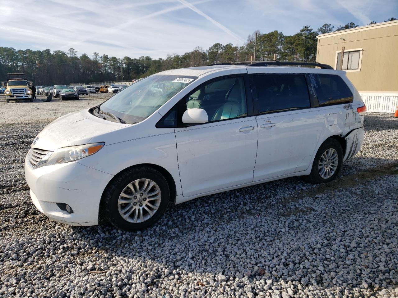 Изображение 1 2012 TOYOTA SIENNA XLE 2012 с VIN 5TDYK3DC5CS276498