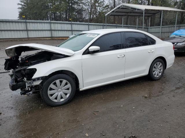 Obraz 1 z 2013 VOLKSWAGEN PASSAT S 2013 z VIN 1VWAH7A39DC016679