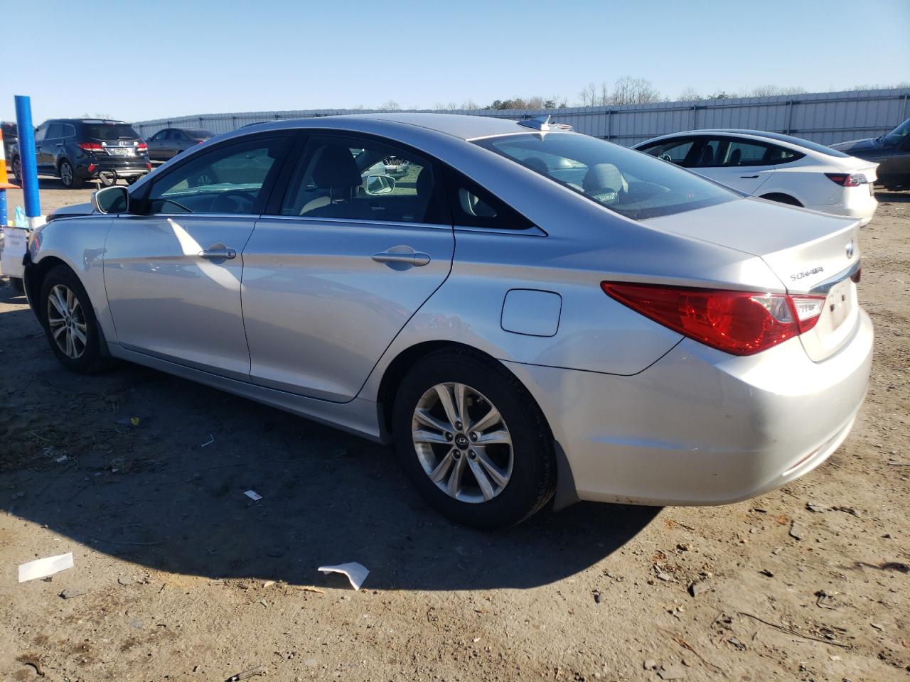 Obraz 2 z 2013 HYUNDAI SONATA GLS 2013 z VIN 5NPEB4AC6DH642778