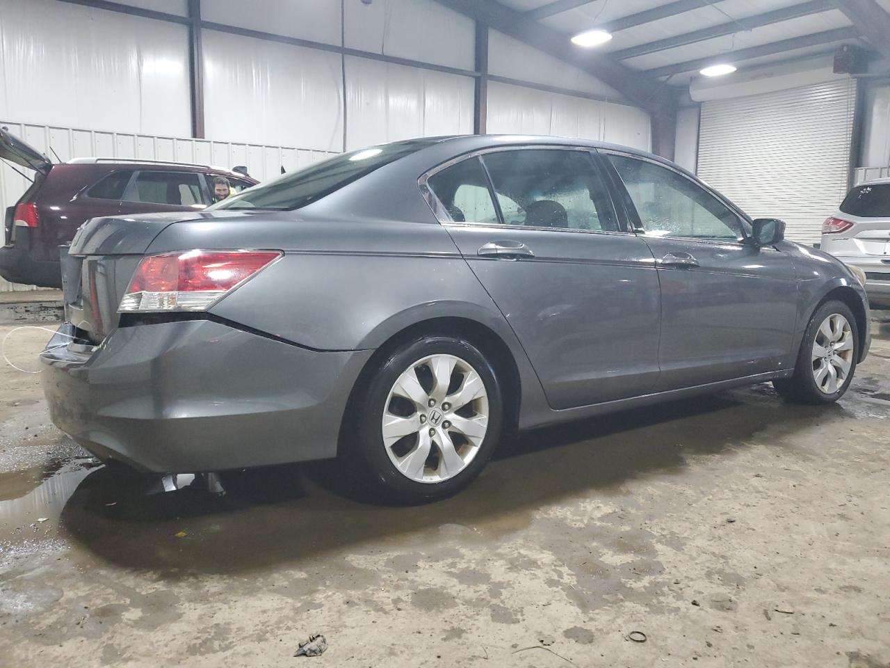 Image 3 of 2010 HONDA ACCORD EX 2010 with VIN 1HGCP2F71AA001924