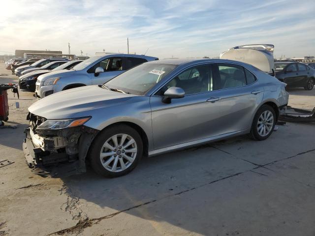 Obraz 1 z 2019 TOYOTA CAMRY L 2019 z VIN 4T1B11HK2KU182423