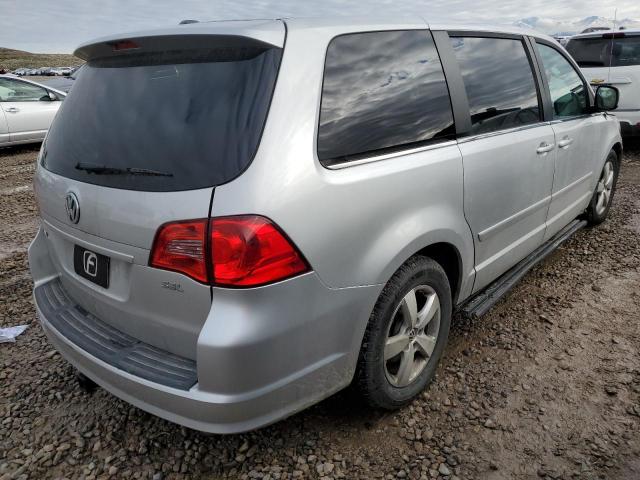 Image 3 of 2010 VOLKSWAGEN ROUTAN SEL 2010 with VIN 2V4RW5DX5AR199442