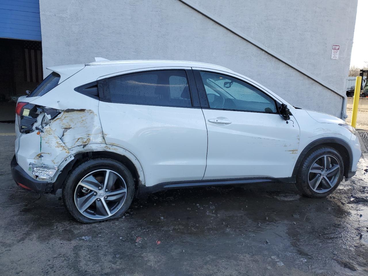Изображение 3 2022 HONDA HR-V EXL 2022 с VIN 3CZRU5H72NM710624