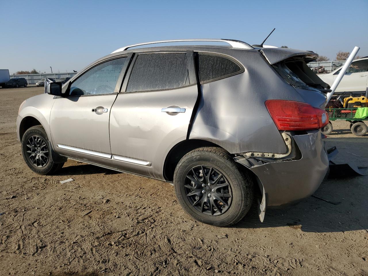 Obraz 2 z 2014 NISSAN ROGUE SELECT S 2014 z VIN JN8AS5MT6EW617105