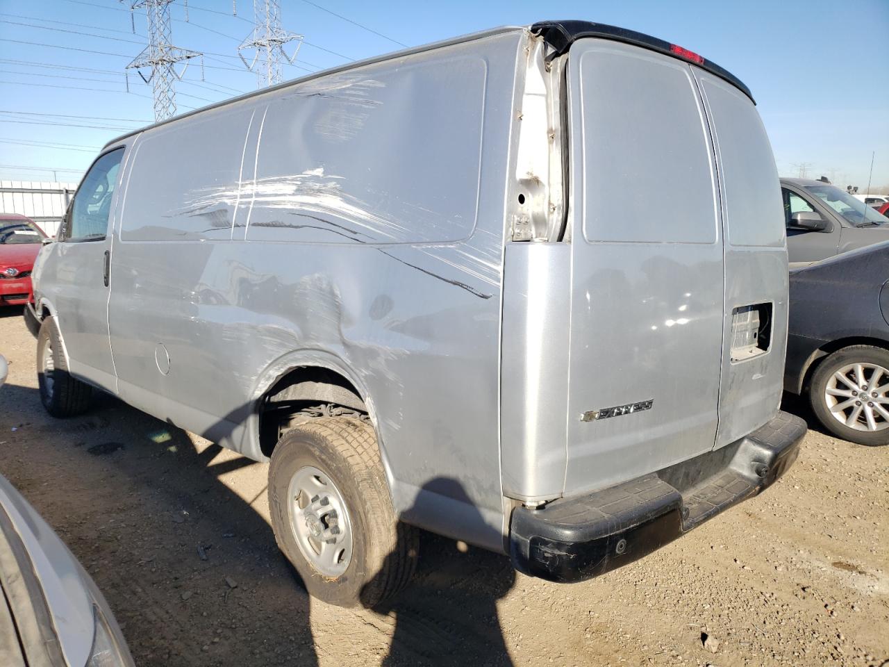 Obraz 2 z 2019 CHEVROLET EXPRESS G2500  2019 z VIN 1GCWGAFG8K1306621