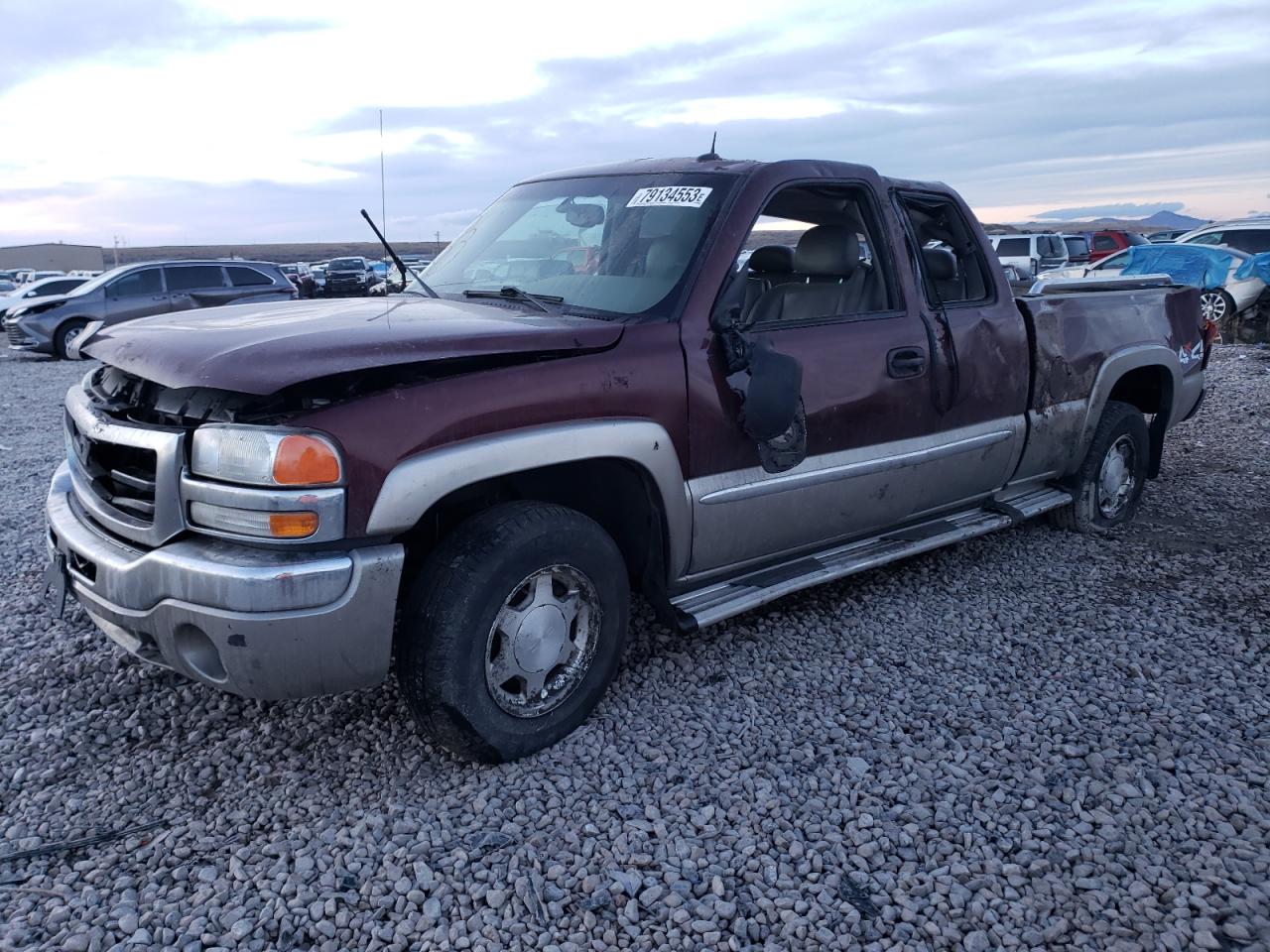 Image 1 of 2003 GMC NEW SIERRA K1500 2003 with VIN 2GTEK19V931214627