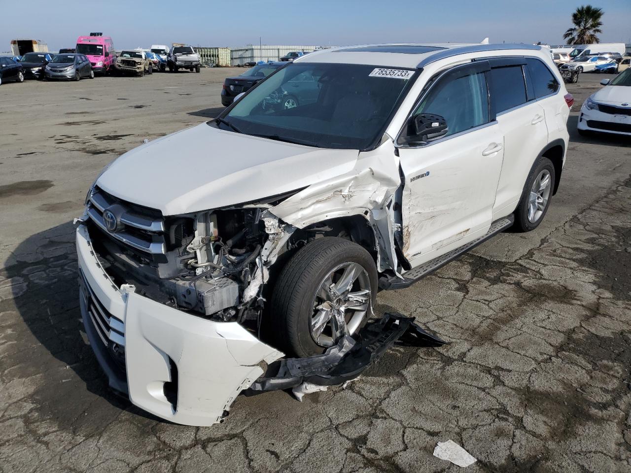 Изображение 1 2019 TOYOTA HIGHLANDER HYBRID LIMITED 2019 с VIN 5TDDGRFH4KS066405