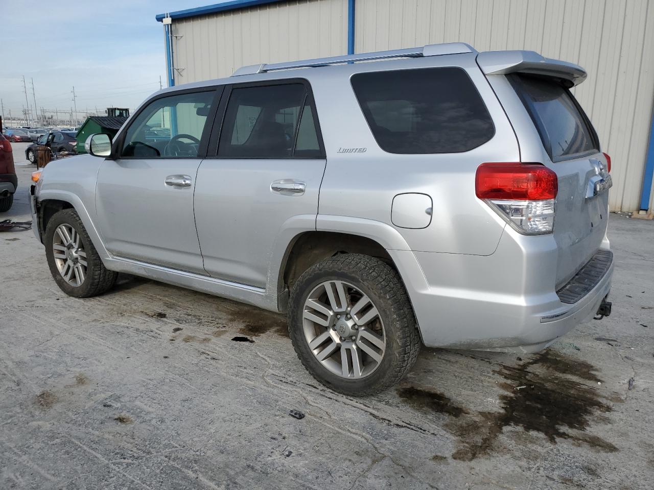 Obraz 2 z 2011 TOYOTA 4RUNNER SR5 2011 z VIN JTEBU5JR9B5035077
