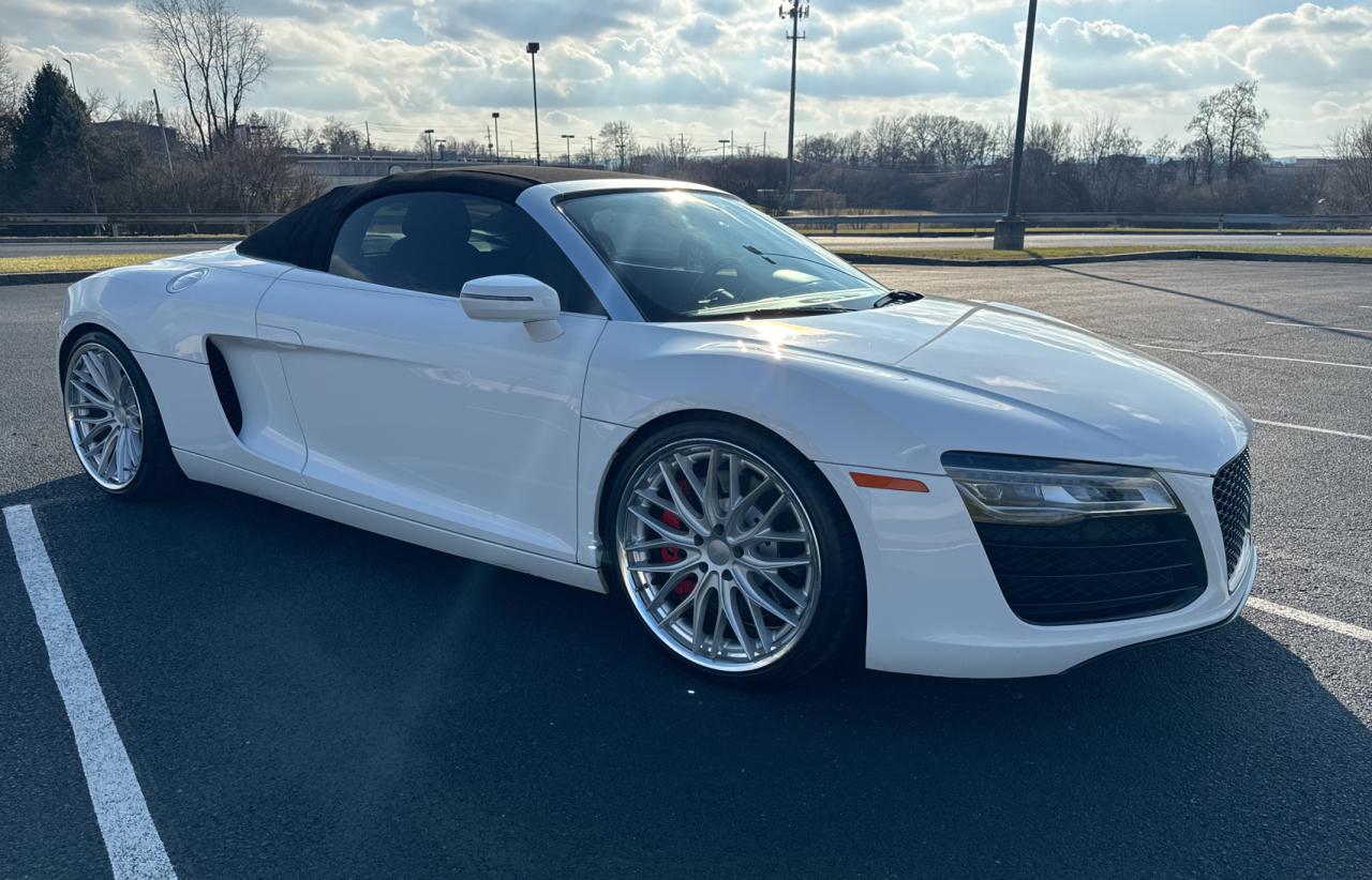 Image 1 of 2014 AUDI R8 4.2 QUATTRO 2014 with VIN WUASUAFG2EN000926