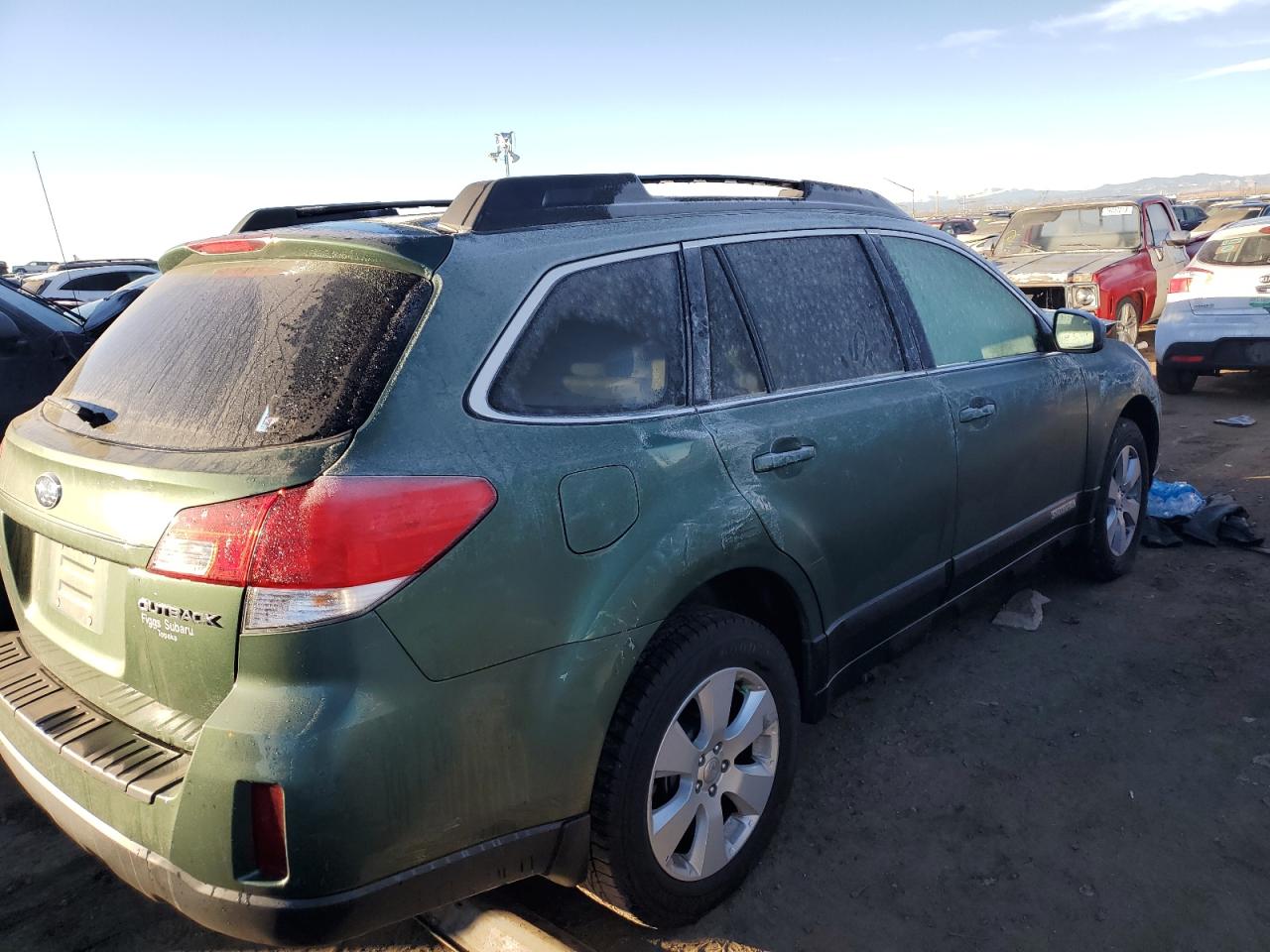 Obraz 3 z 2011 SUBARU OUTBACK 2.5I PREMIUM 2011 z VIN 4S4BRCCCXB3355924