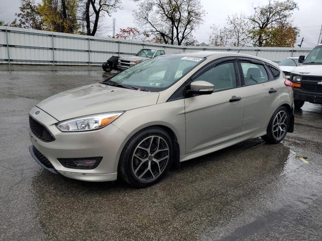 Image 1 of 2015 FORD FOCUS SE 2015 with VIN 1FADP3K2XFL252106