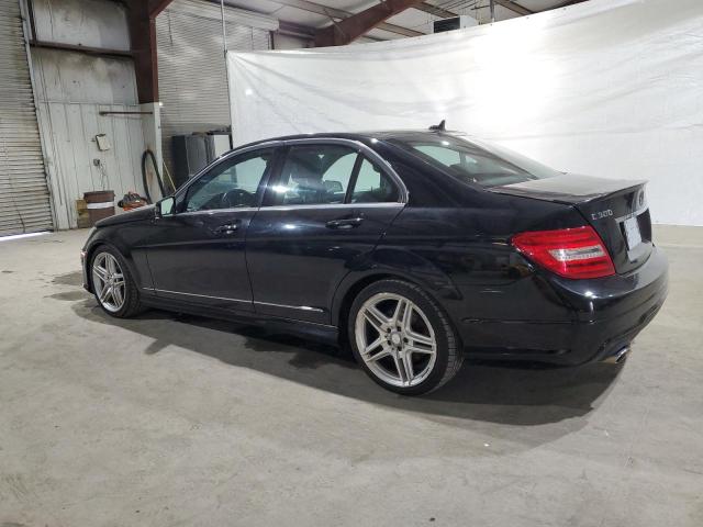 Изображение 2 2013 MERCEDES-BENZ C 300 4MATIC 2013 с VIN WDDGF8AB0DR249630