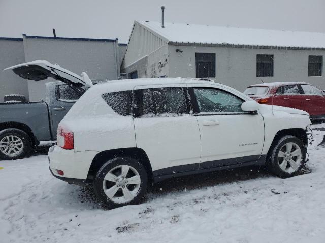 Obraz 3 z 2014 JEEP COMPASS LATITUDE 2014 z VIN 1C4NJDEB0ED500406