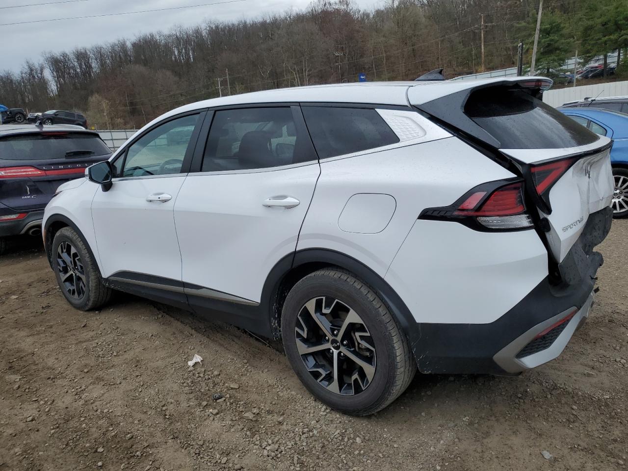 Изображение 2 2023 KIA SPORTAGE EX 2023 с VIN 5XYK33AF8PG037130