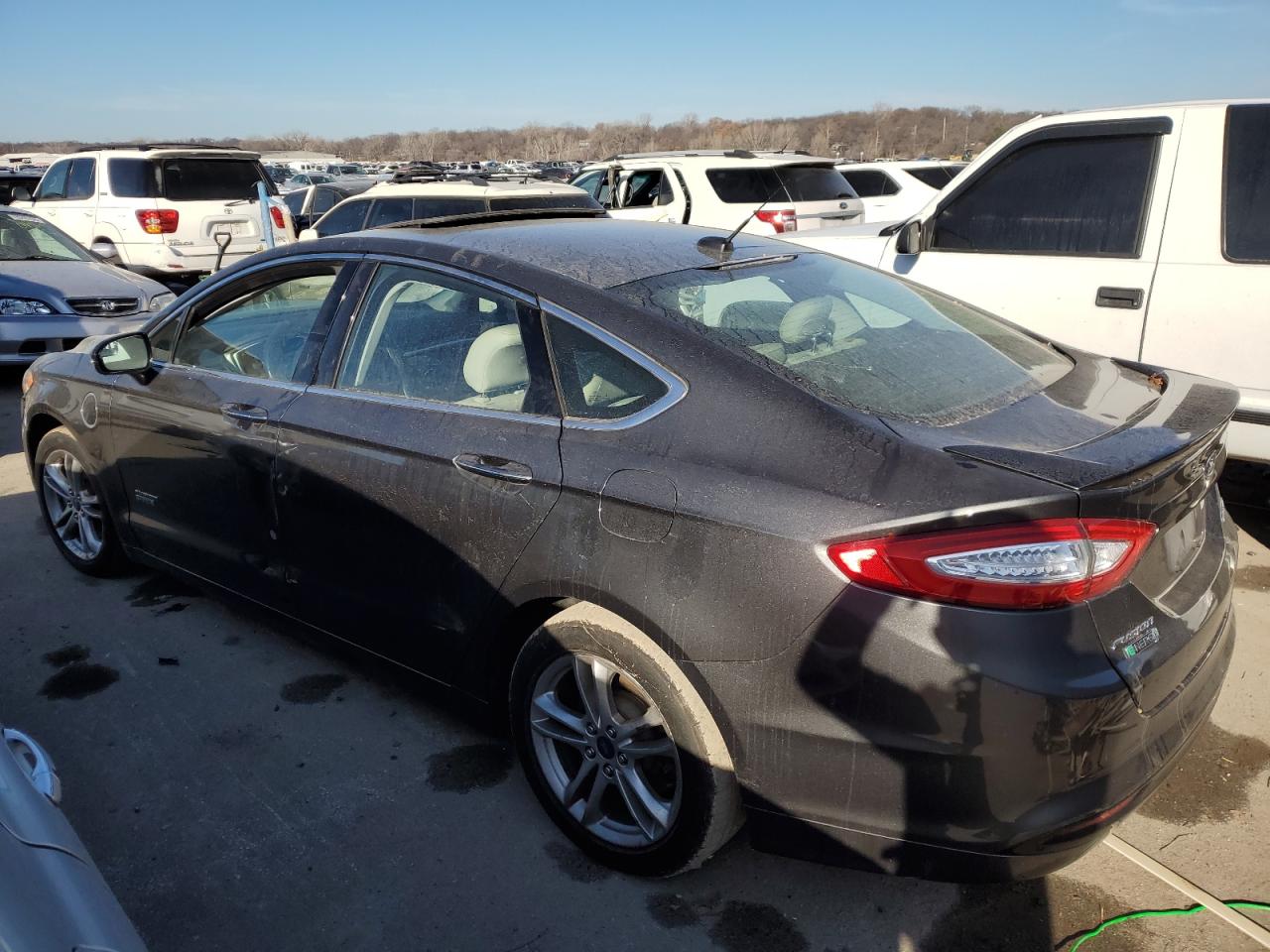 Image 2 of 2016 FORD FUSION TITANIUM PHEV 2016 with VIN 3FA6P0SU0GR241806