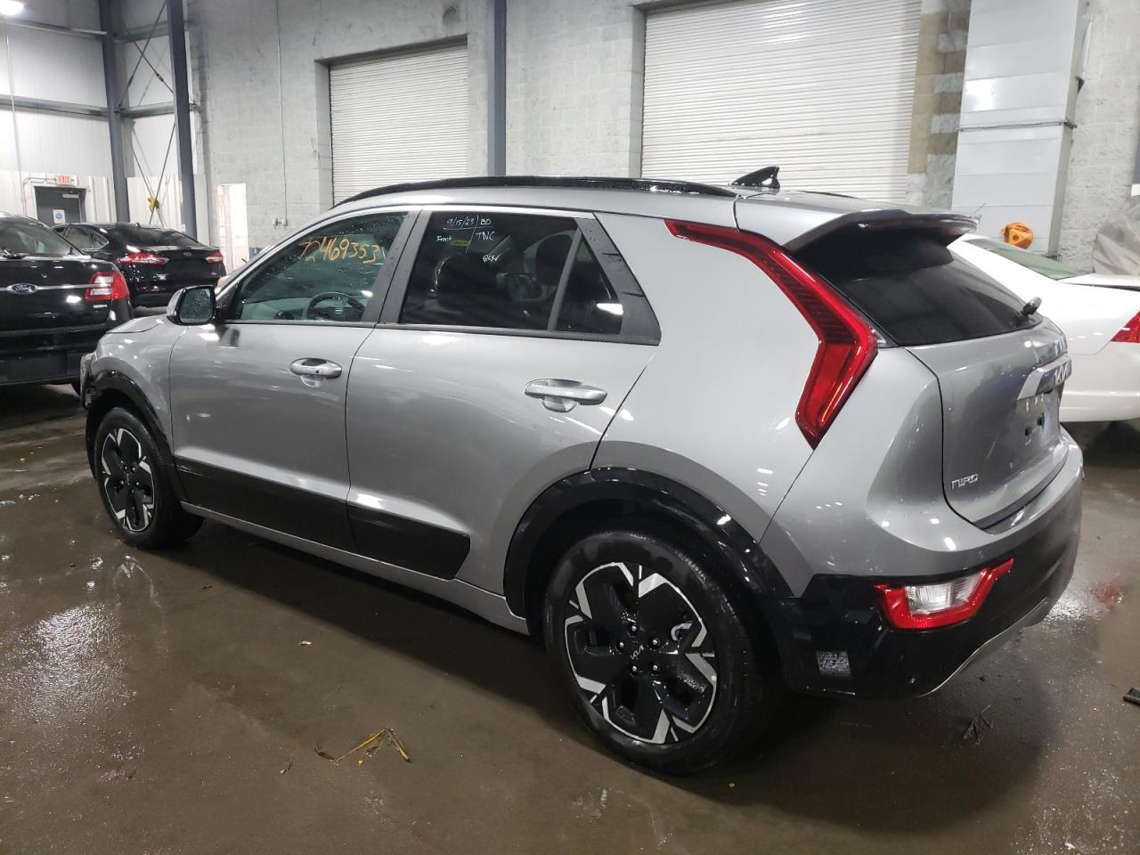 Obraz 2 z Kia Niro Wind 2023 z VIN KNDCR3L10P5072399