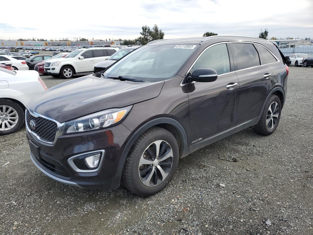 Image 1 of 2016 KIA SORENTO EX 2016 with VIN 5XYPHDA55GG157987