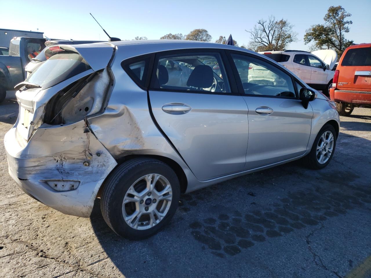 Image 3 of 2015 FORD FIESTA SE 2015 with VIN 3FADP4EJXFM172943