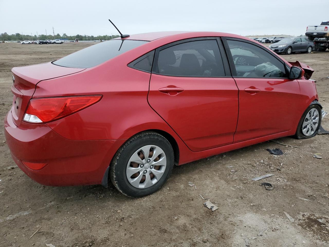 Image 3 of 2016 HYUNDAI ACCENT SE 2016 with VIN KMHCT4AE6GU117733