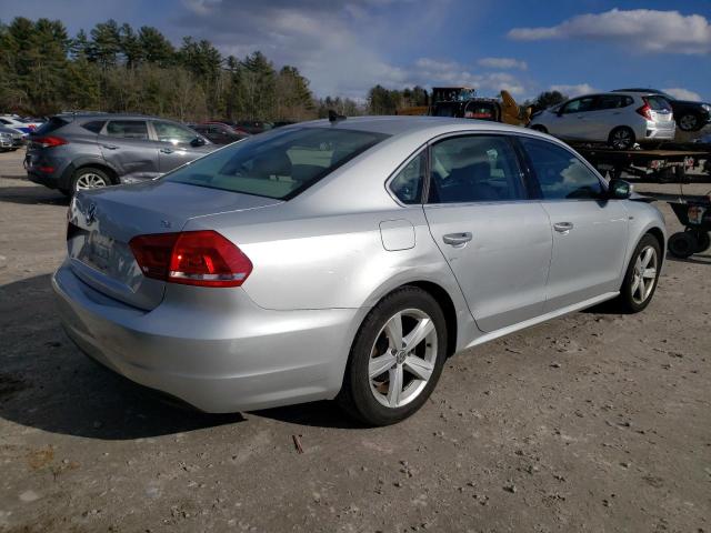 Image 3 of 2015 VOLKSWAGEN PASSAT S 2015 with VIN 1VWAT7A39FC114290