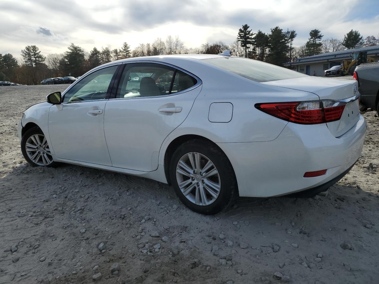 Image 2 of 2013 LEXUS ES 350 2013 with VIN JTHBK1GG4D2074249