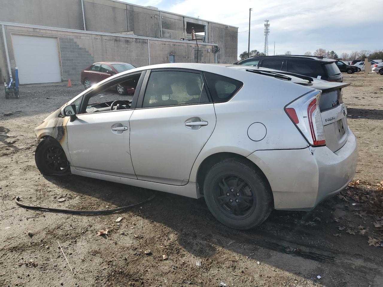 Изображение 2 2012 TOYOTA PRIUS  2012 с VIN JTDKN3DU6C0335227