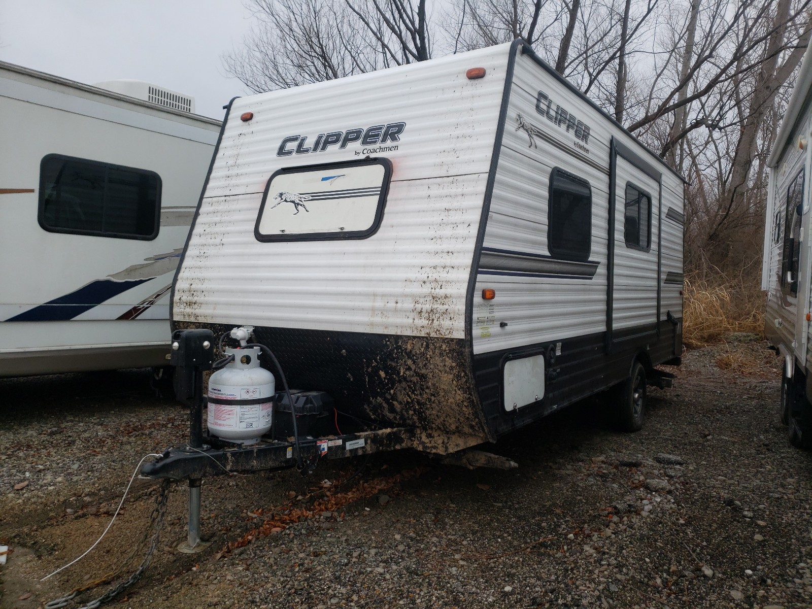 Изображение 2 2018 COACH CLIPPER 2018 с VIN 5ZT2CWFC6JJ119136