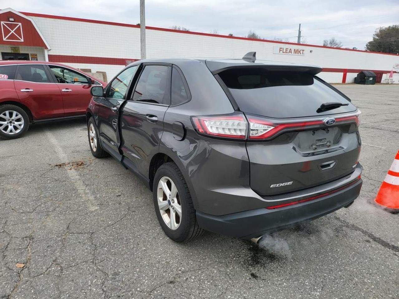 Image 3 of 2016 FORD EDGE SE 2016 with VIN 2FMPK4G97GBC33091