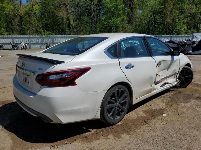 Image 3 of 2017 NISSAN ALTIMA 2.5 2017 with VIN 1N4AL3AP8HC214064