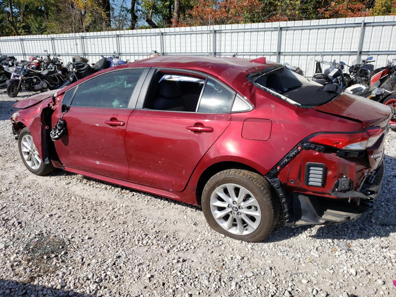 Obraz 2 z 2022 TOYOTA COROLLA LE 2022 z VIN 5YFVPMAE1NP374231
