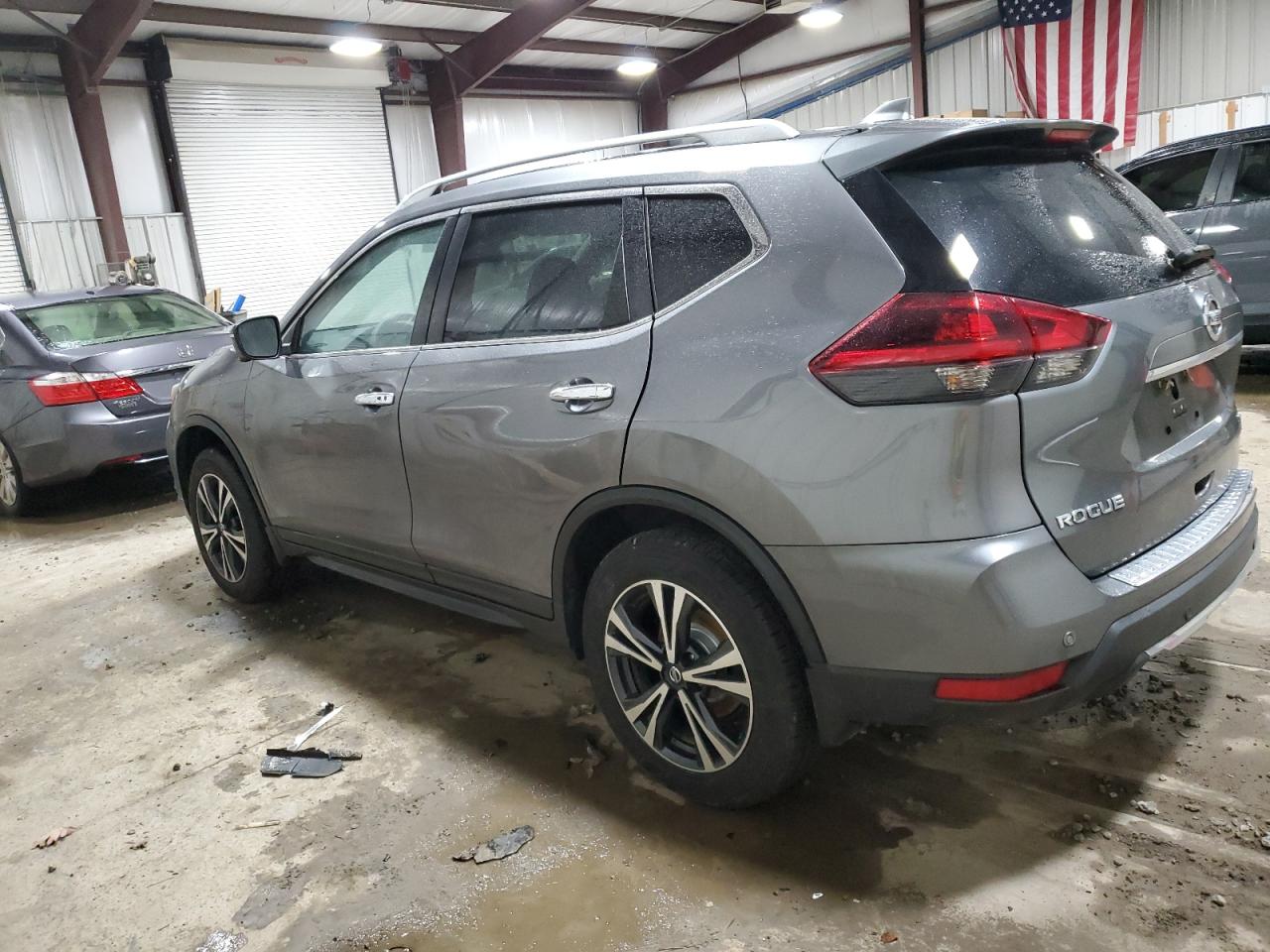 Изображение 2 2020 NISSAN ROGUE S 2020 с VIN 5N1AT2MV8LC717564