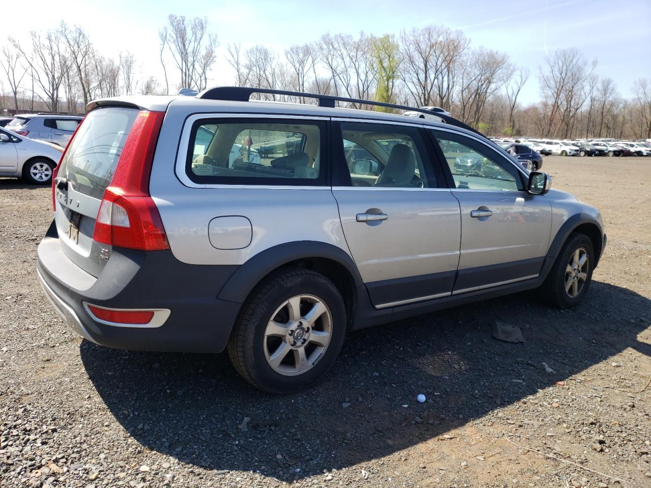 Image 3 of 2010 VOLVO XC70 3.2 2010 with VIN YV4960BZ0A1079521
