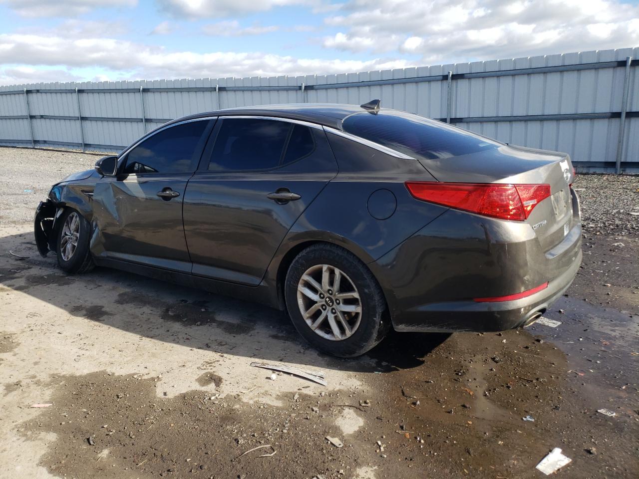 Obraz 2 z 2011 KIA OPTIMA LX 2011 z VIN KNAGM4A7XB5168379