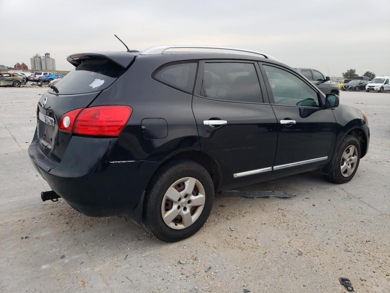 Изображение 3 2015 NISSAN ROGUE SELECT S 2015 с VIN JN8AS5MT8FW156023