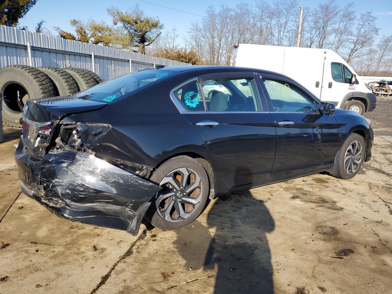 Obraz 3 z 2017 HONDA ACCORD EX 2017 z VIN 1HGCR2F79HA268491