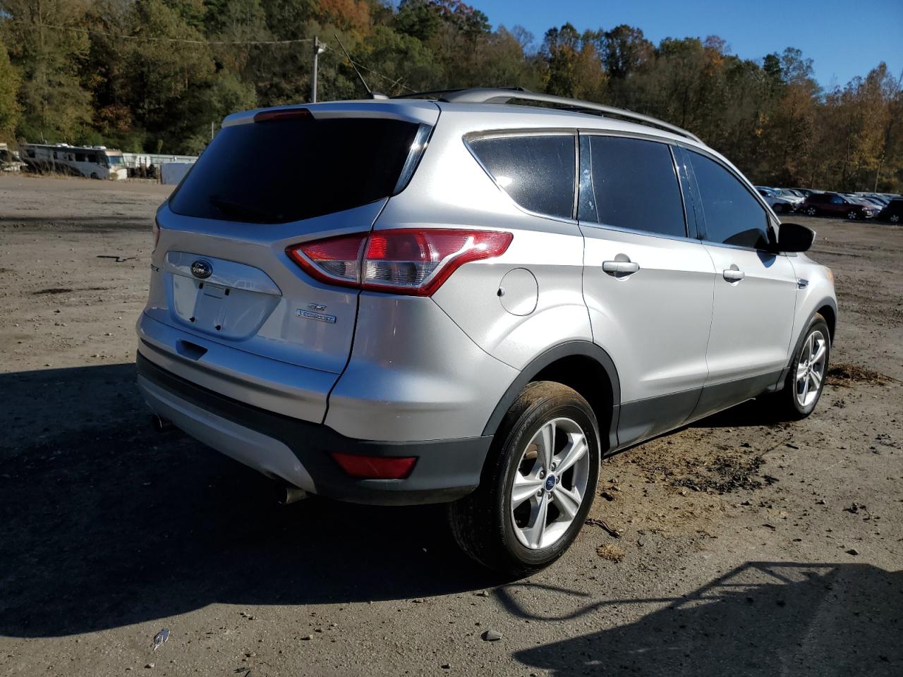 Image 3 of 2013 FORD ESCAPE SE 2013 with VIN 1FMCU0GX5DUB85807