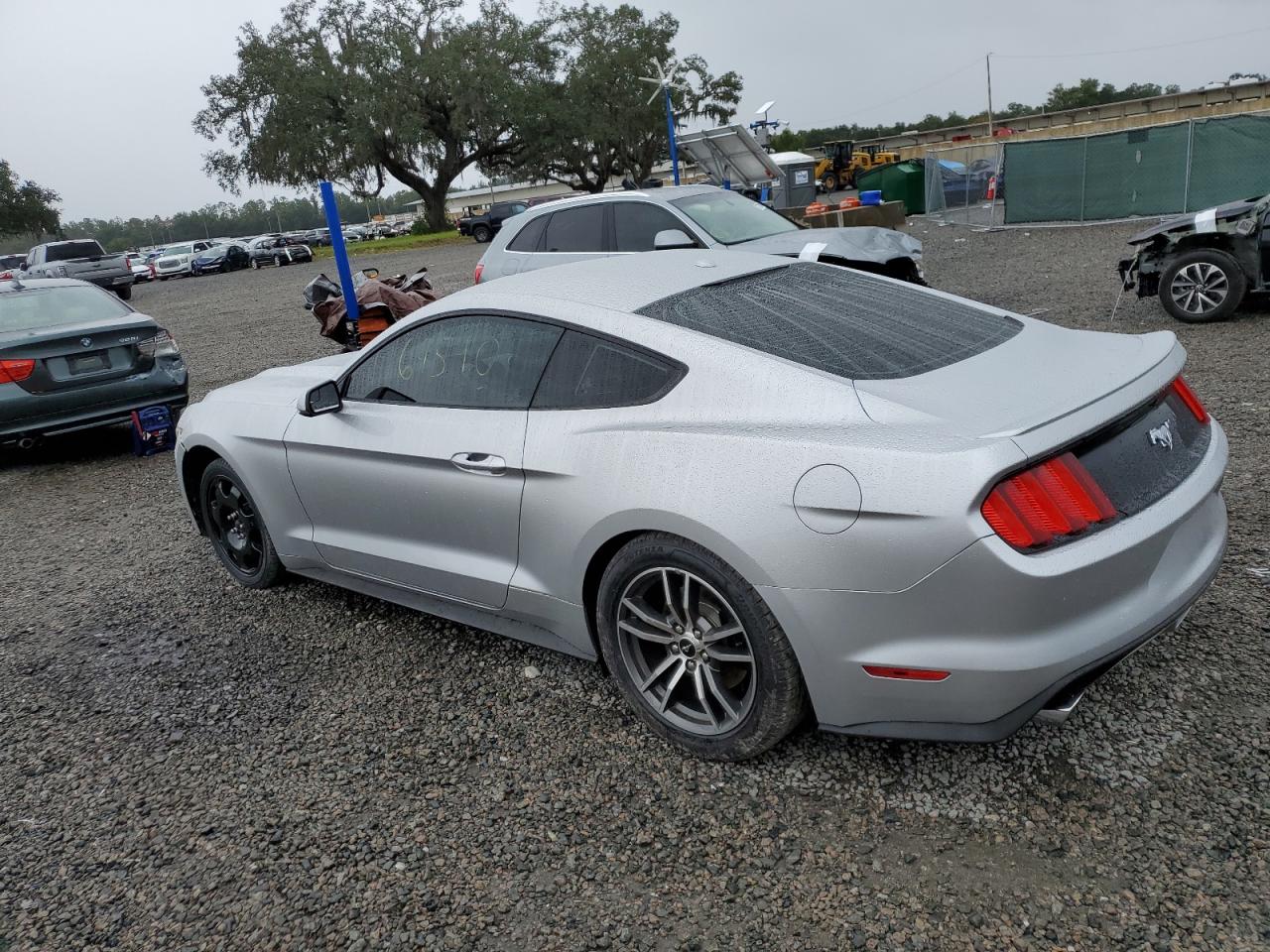 Изображение 2 2017 FORD MUSTANG  2017 с VIN 1FA6P8TH9H5227472