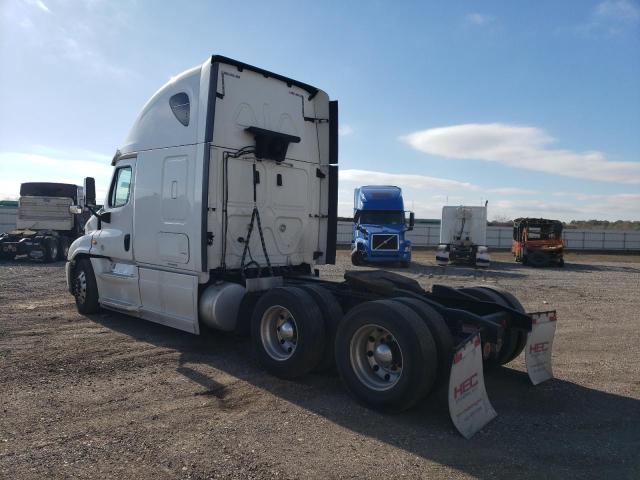 Image 3 of 2018 Freightliner Cascadia 2018 with VIN 1FUJGLDV0JLHJ9882