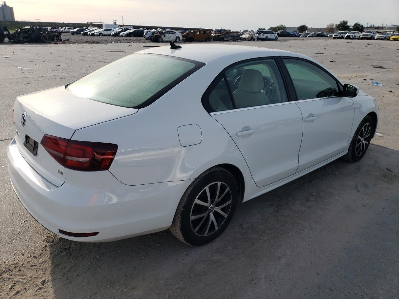 Image 3 of 2017 VOLKSWAGEN JETTA SE 2017 with VIN 3VWDB7AJ5HM262842