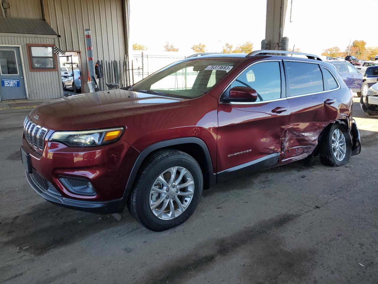 Image 1 of 2019 JEEP CHEROKEE LATITUDE 2019 with VIN 1C4PJMCXXKD127006
