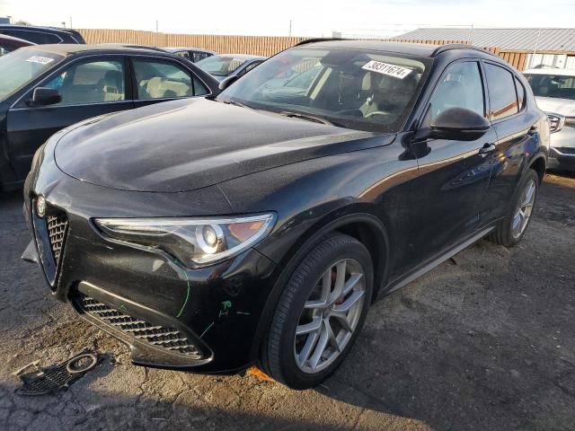 Obraz 1 z 2018 ALFA ROMEO STELVIO SPORT 2018 z VIN ZASFAKPN7J7C23205