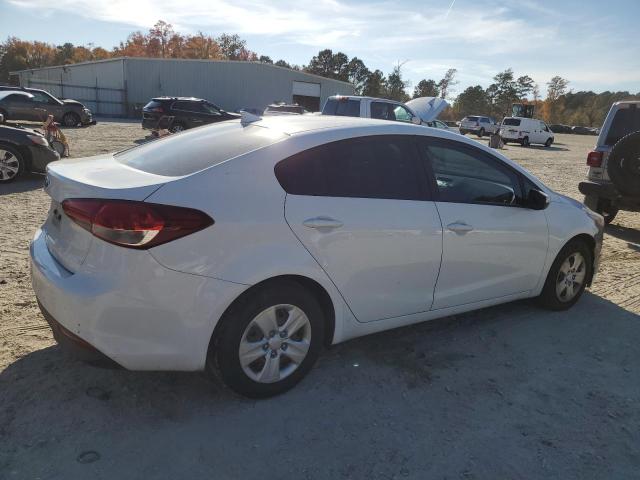 Obraz 3 z 2017 KIA FORTE LX 2017 z VIN 3KPFK4A77HE052011