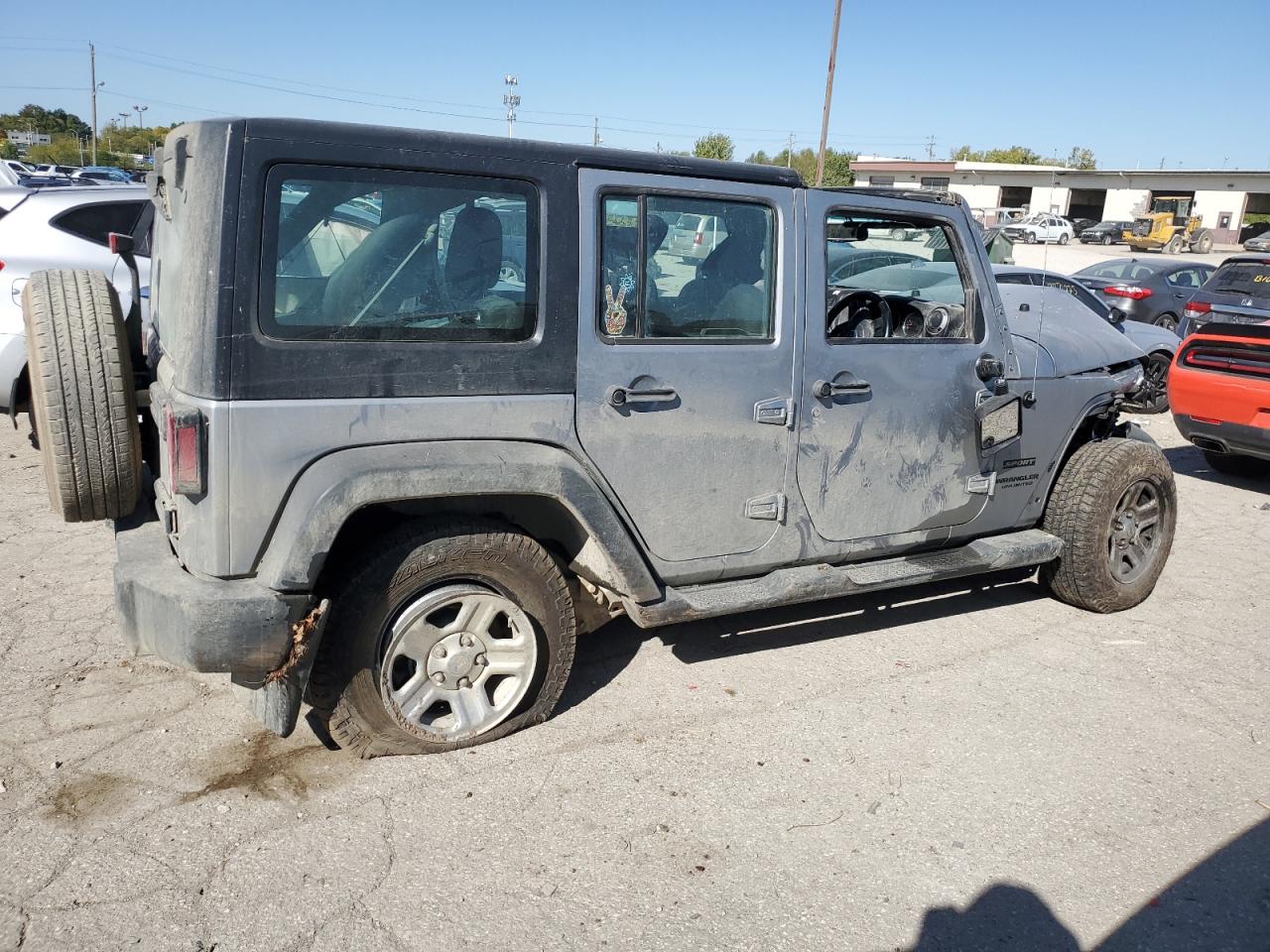 Image 3 of 2016 JEEP WRANGLER UNLIMITED SPORT 2016 with VIN 1C4BJWKG3GL156903