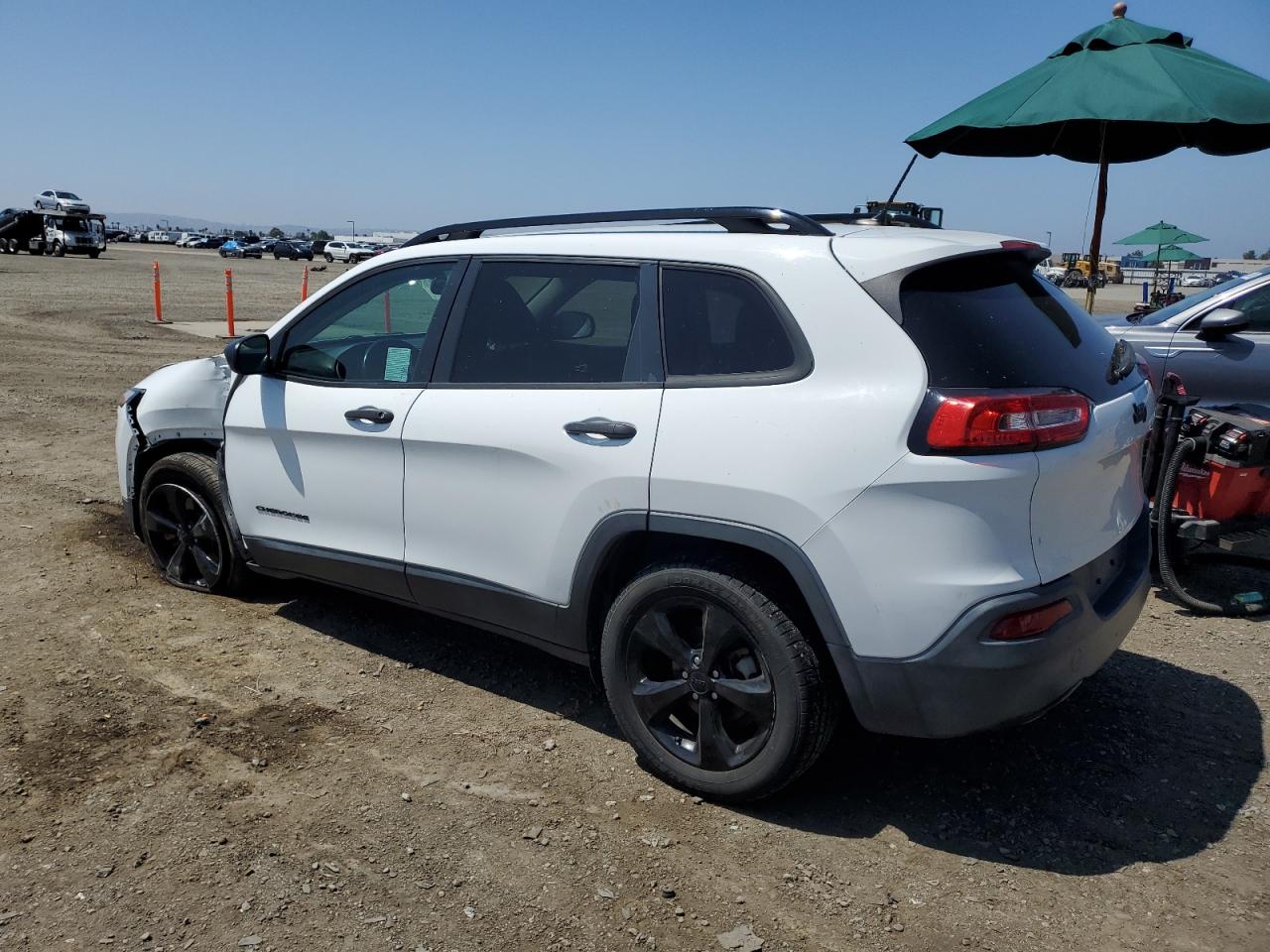 Image 2 of 2017 JEEP CHEROKEE SPORT 2017 with VIN 1C4PJLAB0HW652977
