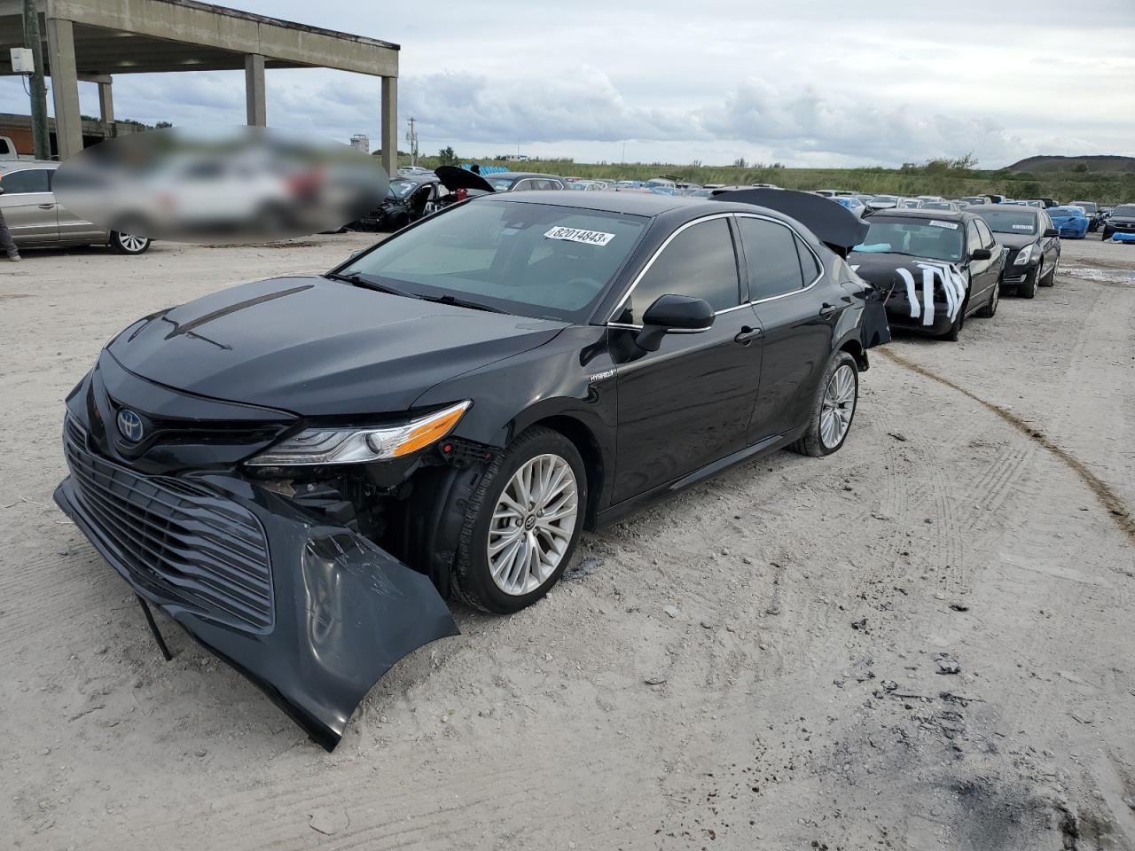 Изображение 1 2019 TOYOTA CAMRY HYBRID 2019 с VIN 4T1B21HKXKU517618