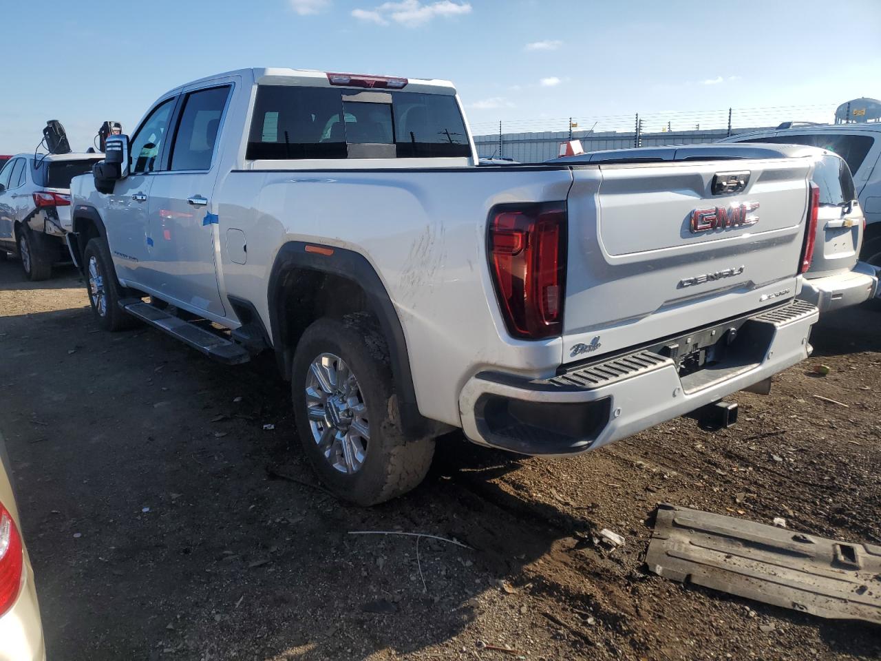 Изображение 2 2023 GMC SIERRA K2500 DENALI 2023 с VIN 1GT49REY8PF147748