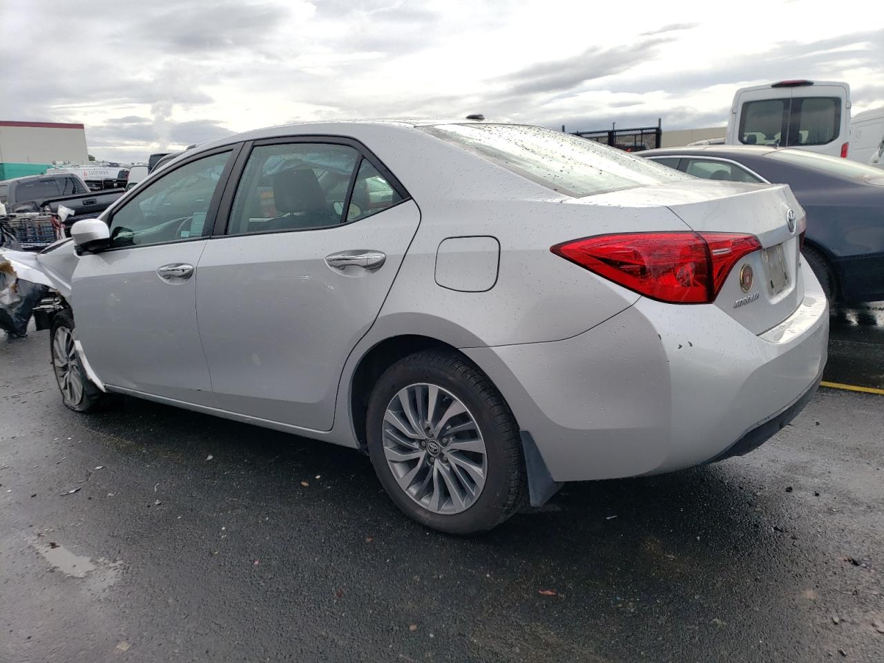 Image 2 of 2018 TOYOTA COROLLA L 2018 with VIN 2T1BURHE7JC062021