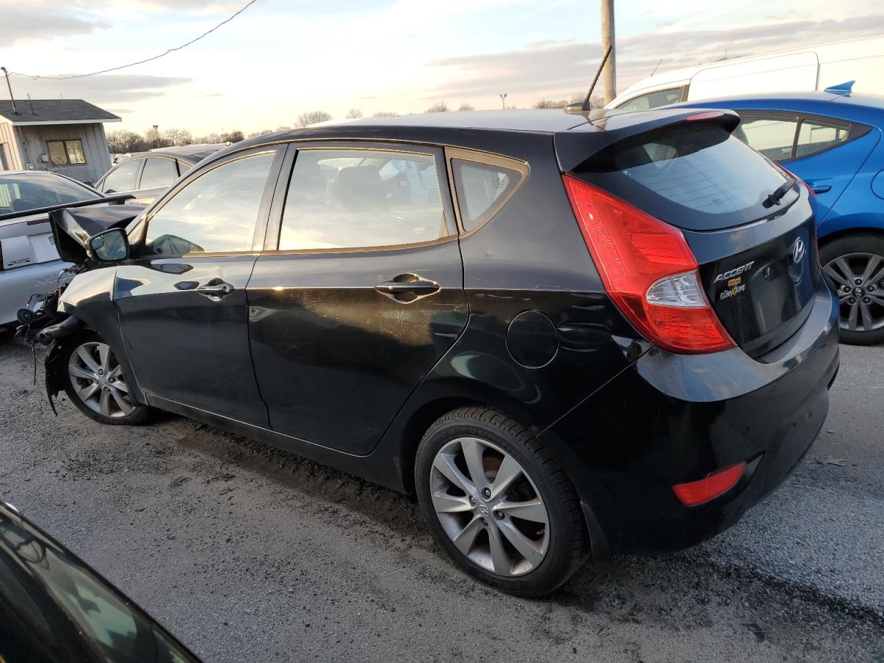 Image 2 of 2014 HYUNDAI ACCENT GLS 2014 with VIN KMHCU5AE2EU142418