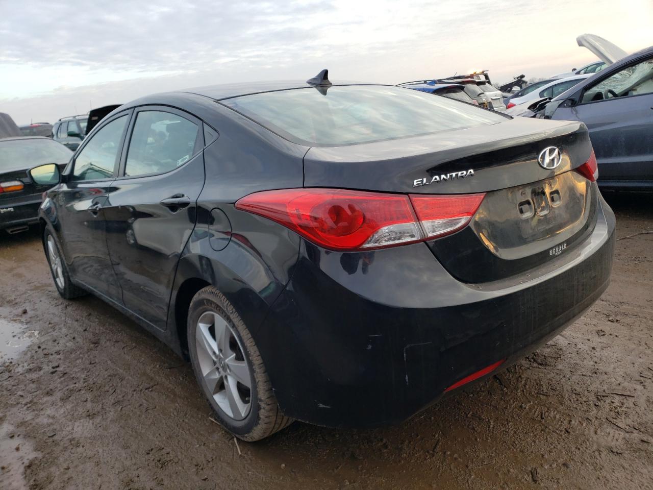 Image 2 of 2013 HYUNDAI ELANTRA GLS 2013 with VIN KMHDH4AE0DU540342