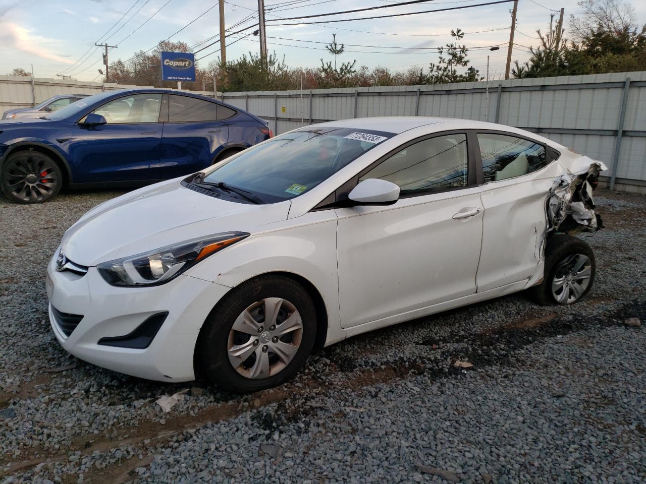 Obraz 1 z 2016 HYUNDAI ELANTRA SE 2016 z VIN 5NPDH4AE4GH732687
